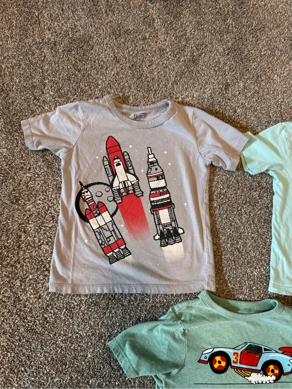 Set of 3 Children’s Place 3T toddler boy t shirts rocket race cars chick summer